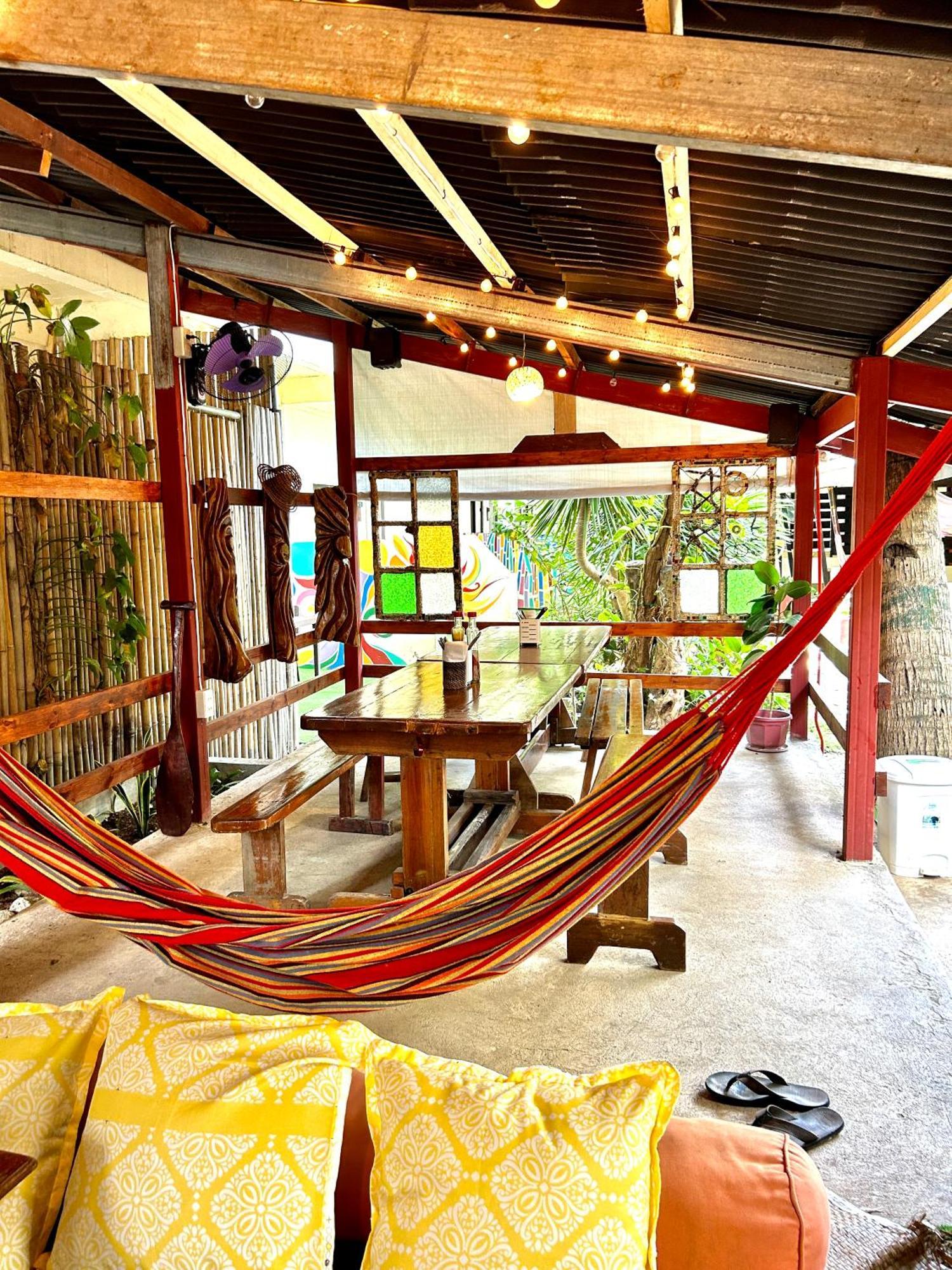 Lazy Dog Bed & Breakfast Balabag  Εξωτερικό φωτογραφία
